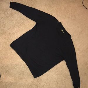 Black sweatshirt